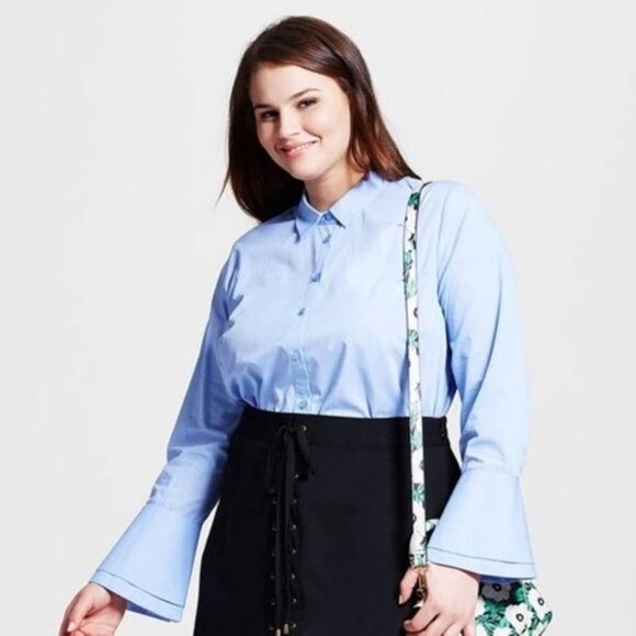 Who What Wear light blue collar button down shirt size M normcore - Picture 9 of 9